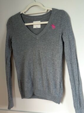Y2K ABERCROMBIE KIDS SWEATER SIZE M